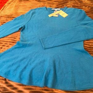 Antonio Melani Cashmere sweater size Medium